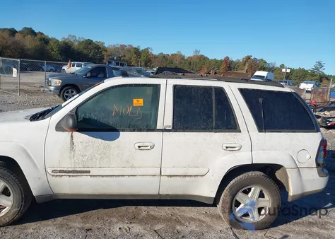 2002 Chevrolet Trailblazer Ltz z USA, uszkodzony, nr VIN 1GNDS13S622346227